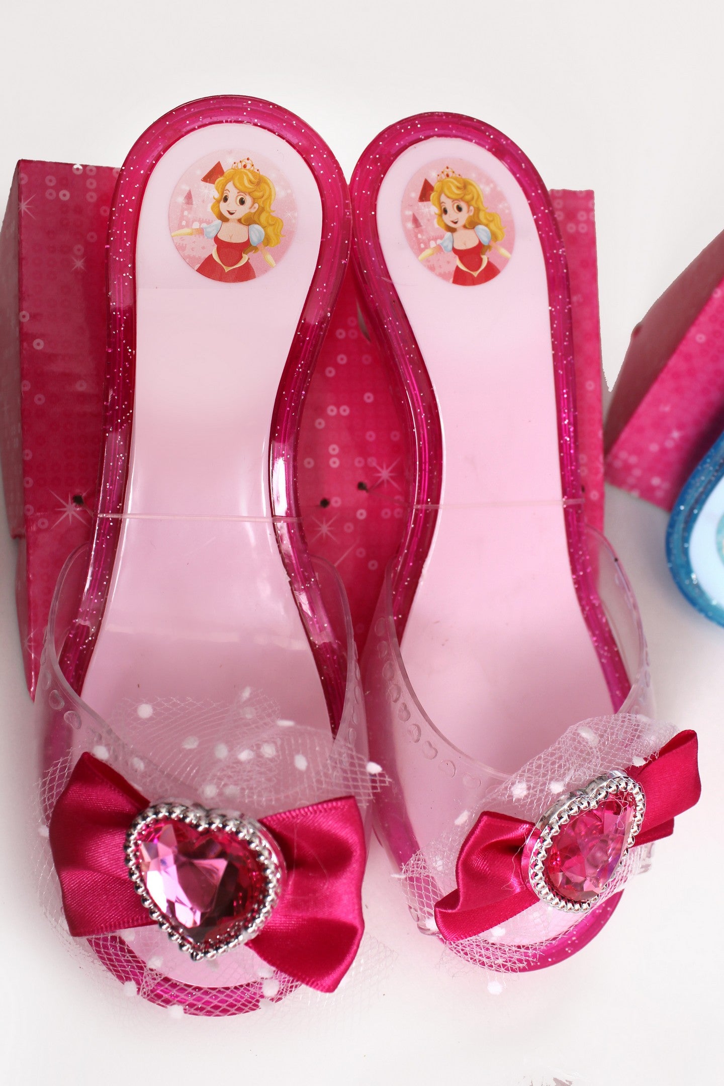 Set de princesas + coronas + zapatillas + accesorios