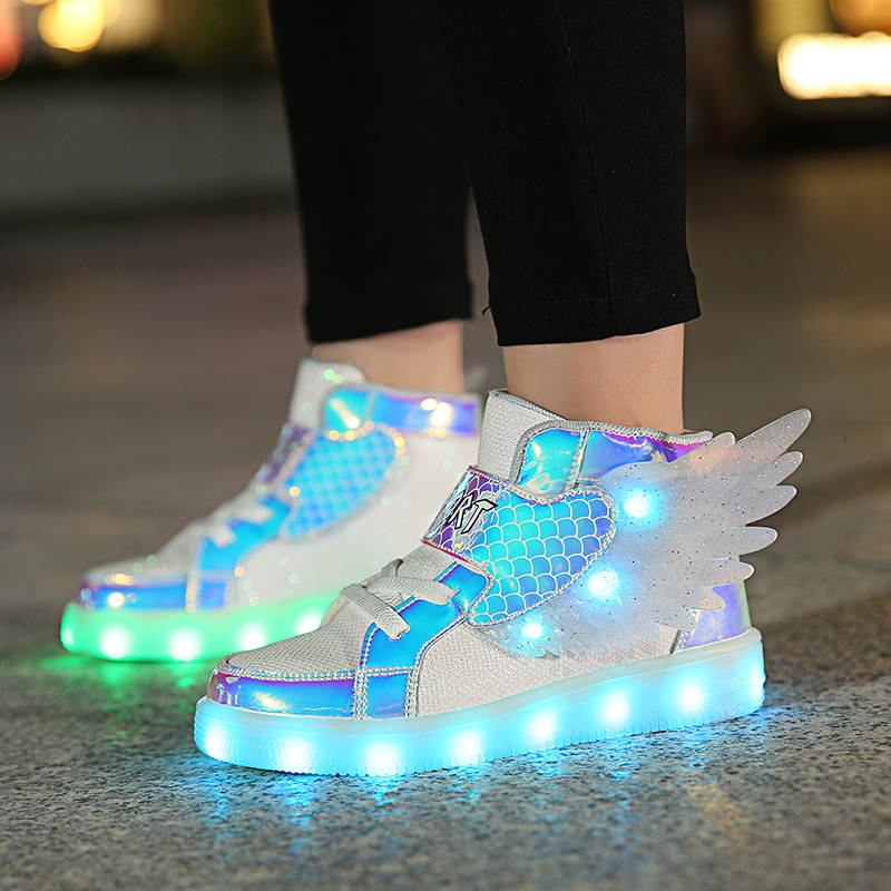 Zapatos deportivos con luces LED de última generación